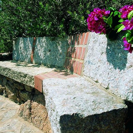 Residence L'Ea Di Lavru - Appartamenti Mono-Bilo-Trilocali Porto San Paolo  Dış mekan fotoğraf