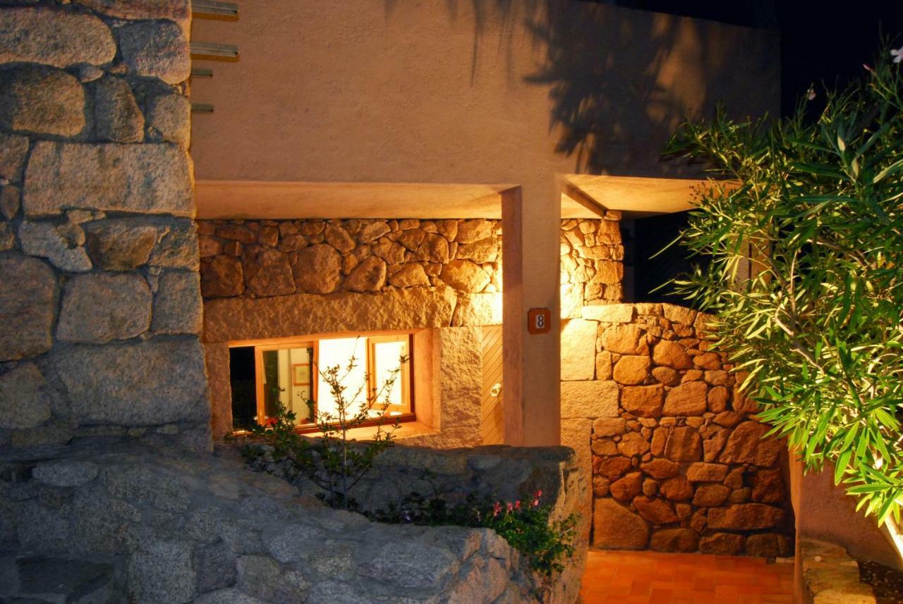 Residence L'Ea Di Lavru - Appartamenti Mono-Bilo-Trilocali Porto San Paolo  Dış mekan fotoğraf